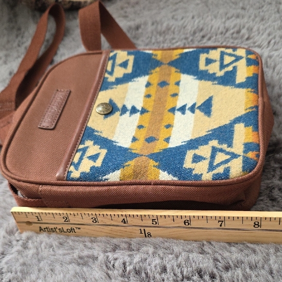 Pendleton Crossbody Bag with Blue and Yellow Geometric Design Travel - Picture 10 of 13